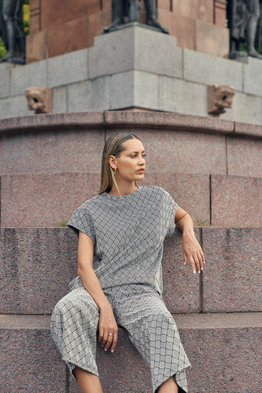 TEXTURED WIDE CROPPED PANTS - NEW STYLE
