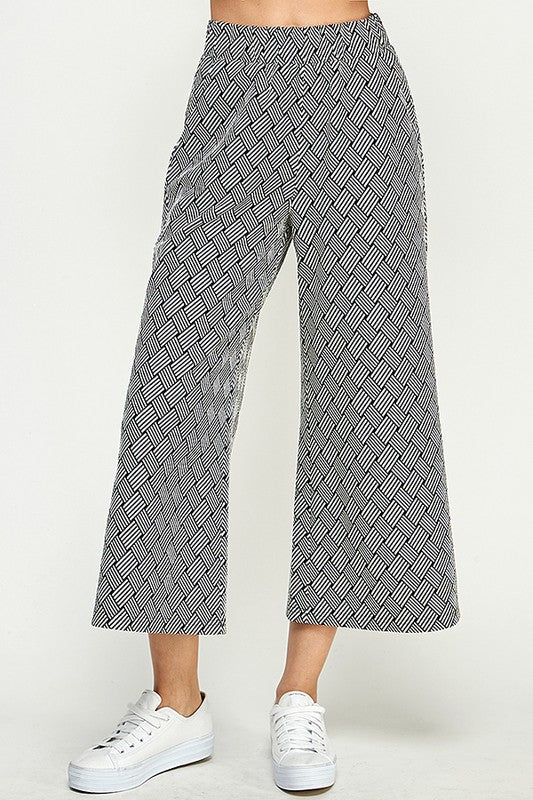 TEXTURED WIDE CROPPED PANTS - NEW STYLE