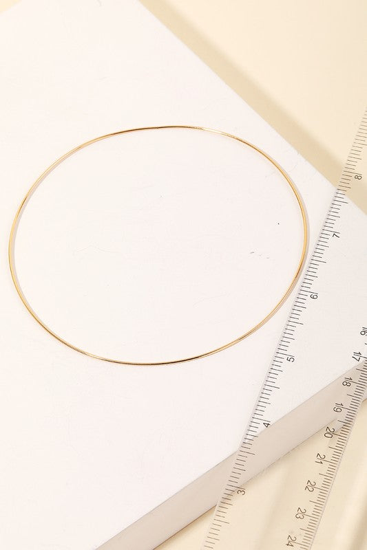 SKINNY HOOP EARRINGS IN GOLD OR SLIVER