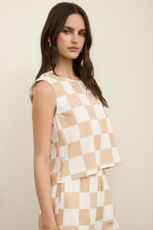 THE CHECKERED SET