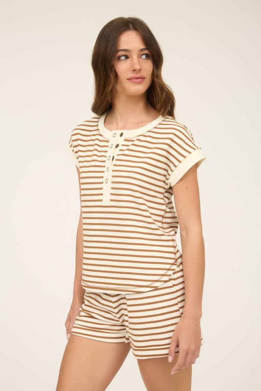 STRIPE SNAP BUTTON HENLEY TOP AND SHORT SET