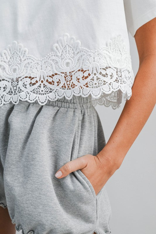 THE LACE TRIM TOP