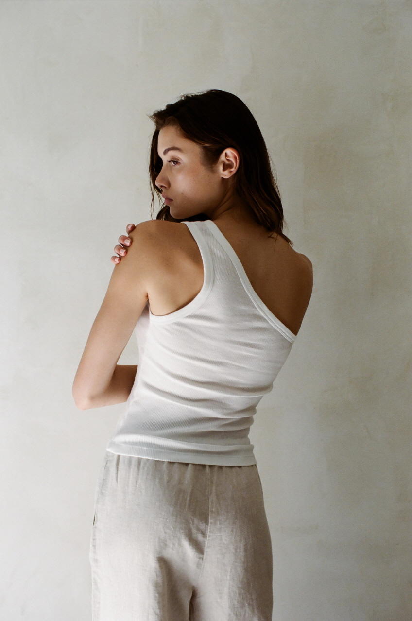 PREMIUM LINE | EVE ONE SHOULDER ORGANIC COTTON TANK