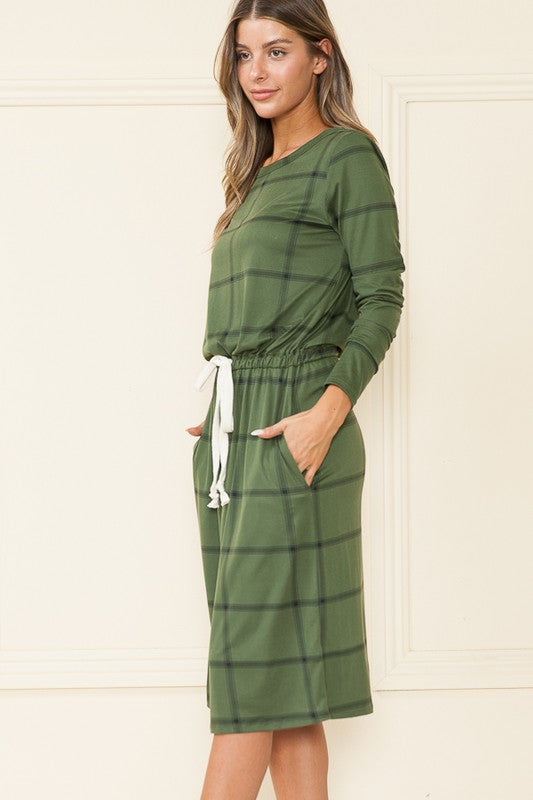 LONG SLEEVE PLAID DRESS