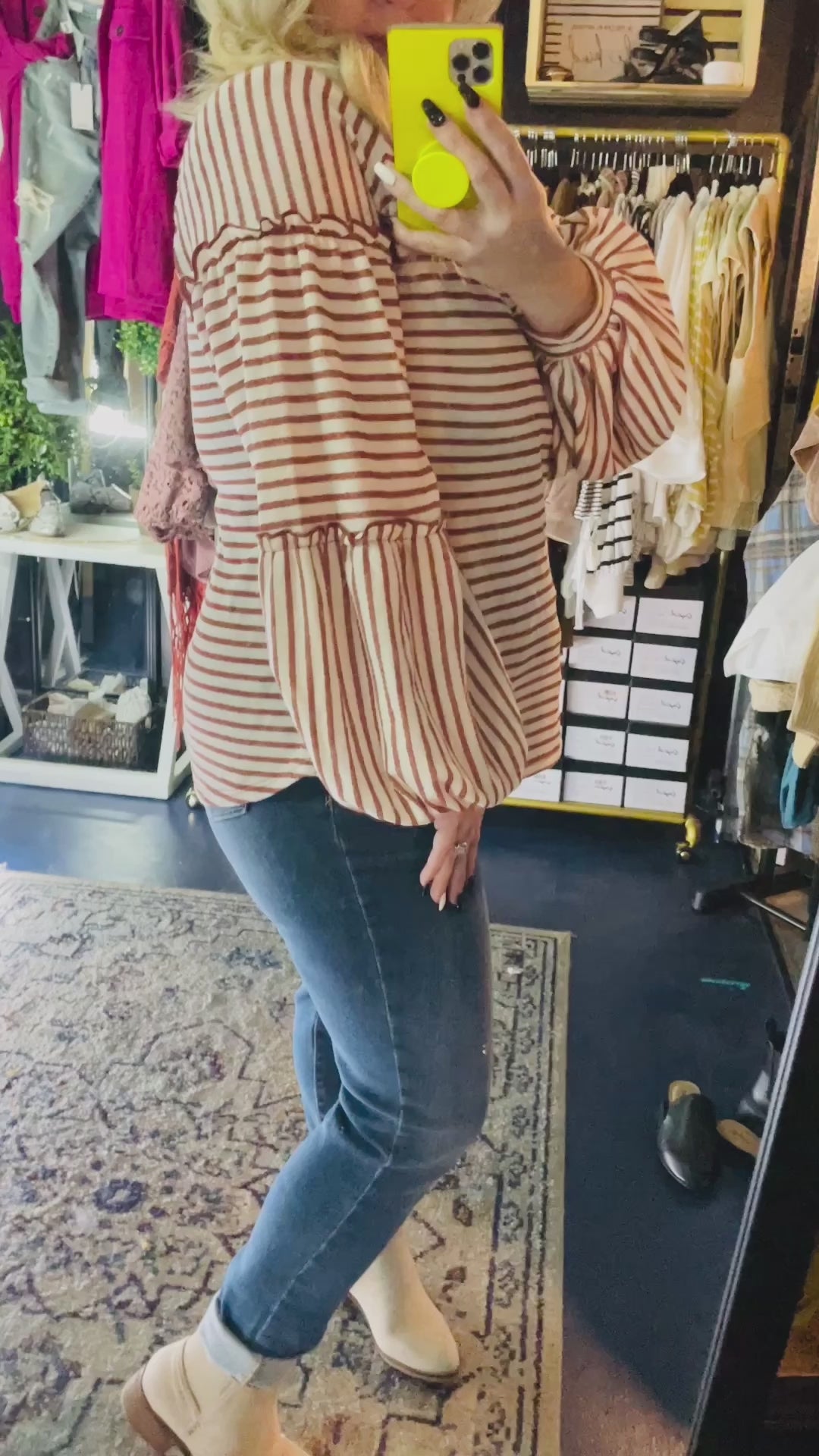 Load and play video in Gallery viewer, AUTUMN STRIPE TOP
