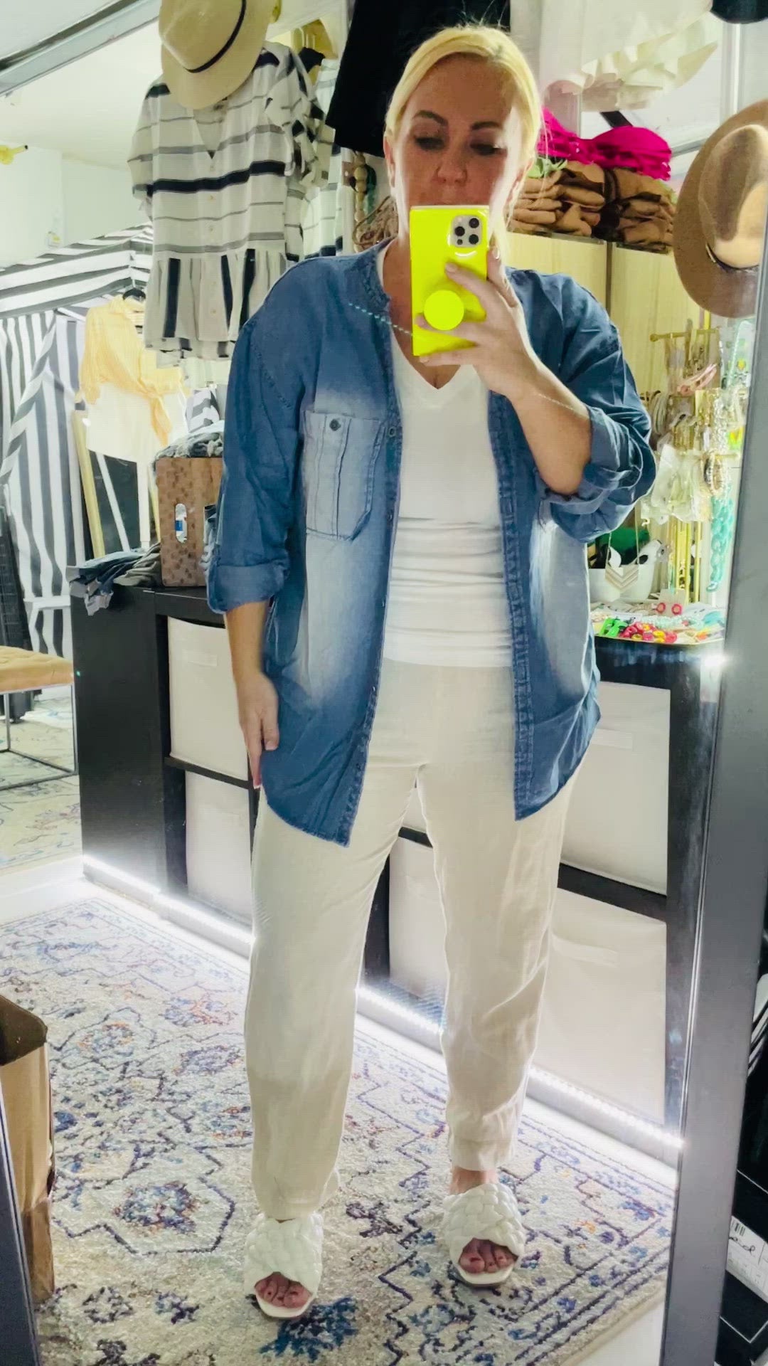 Load and play video in Gallery viewer, CHAMBRAY BUTTON UP TOP
